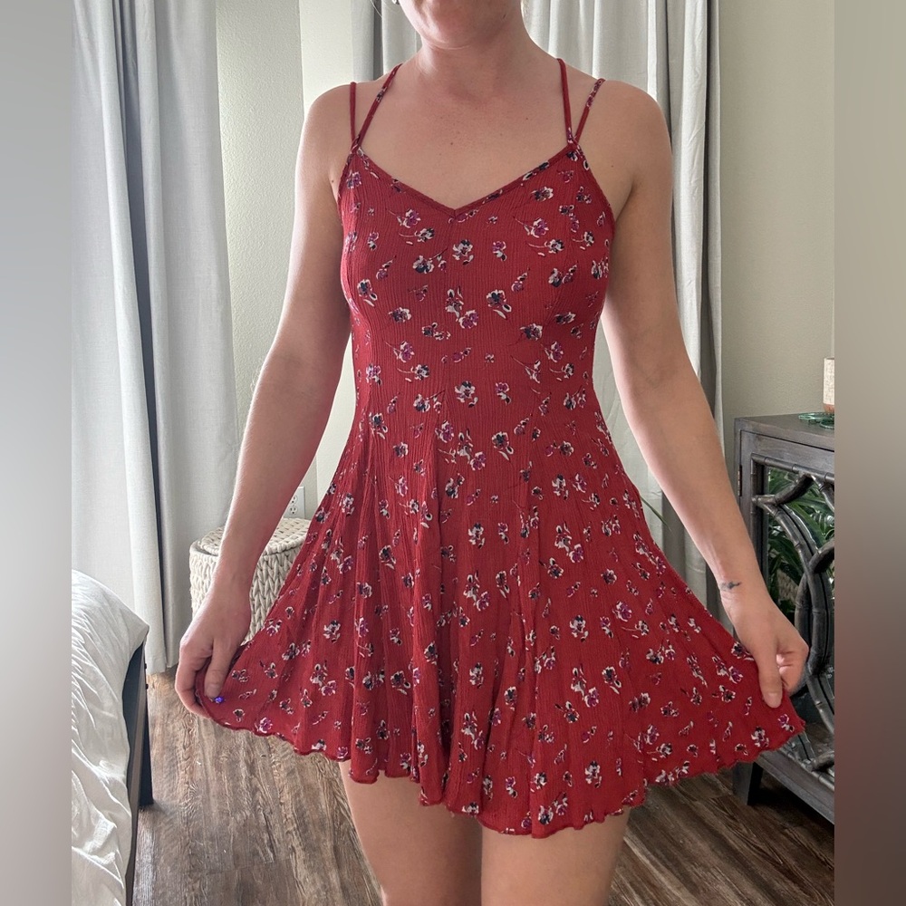 American Eagle Outfitters Red Floral Strapless Mini Dress with Crisscross Straps - Picture 7 of 8